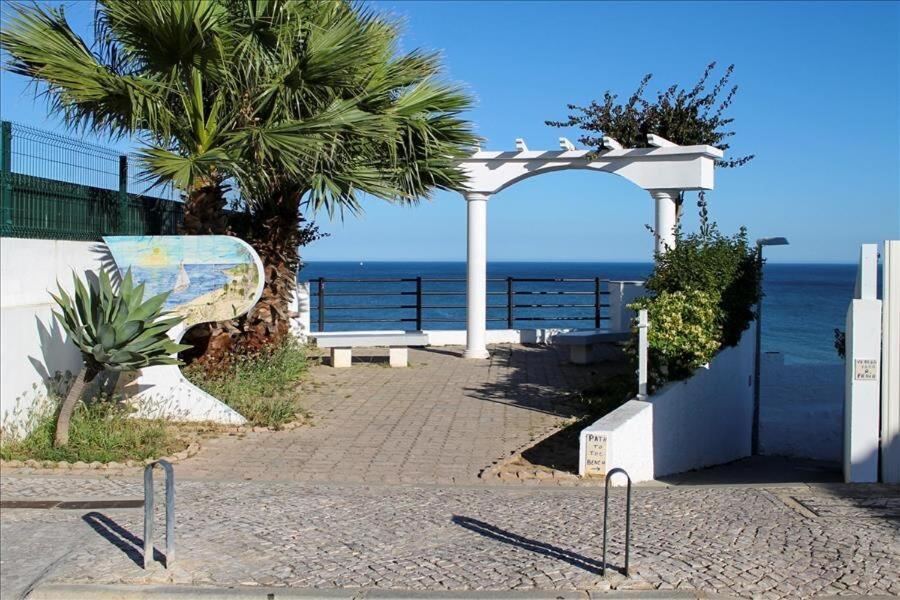 Varandas Do Mar Apartamento T2R Frente Mar Olhos De Gua Albufeira Olhos de Agua  Buitenkant foto
